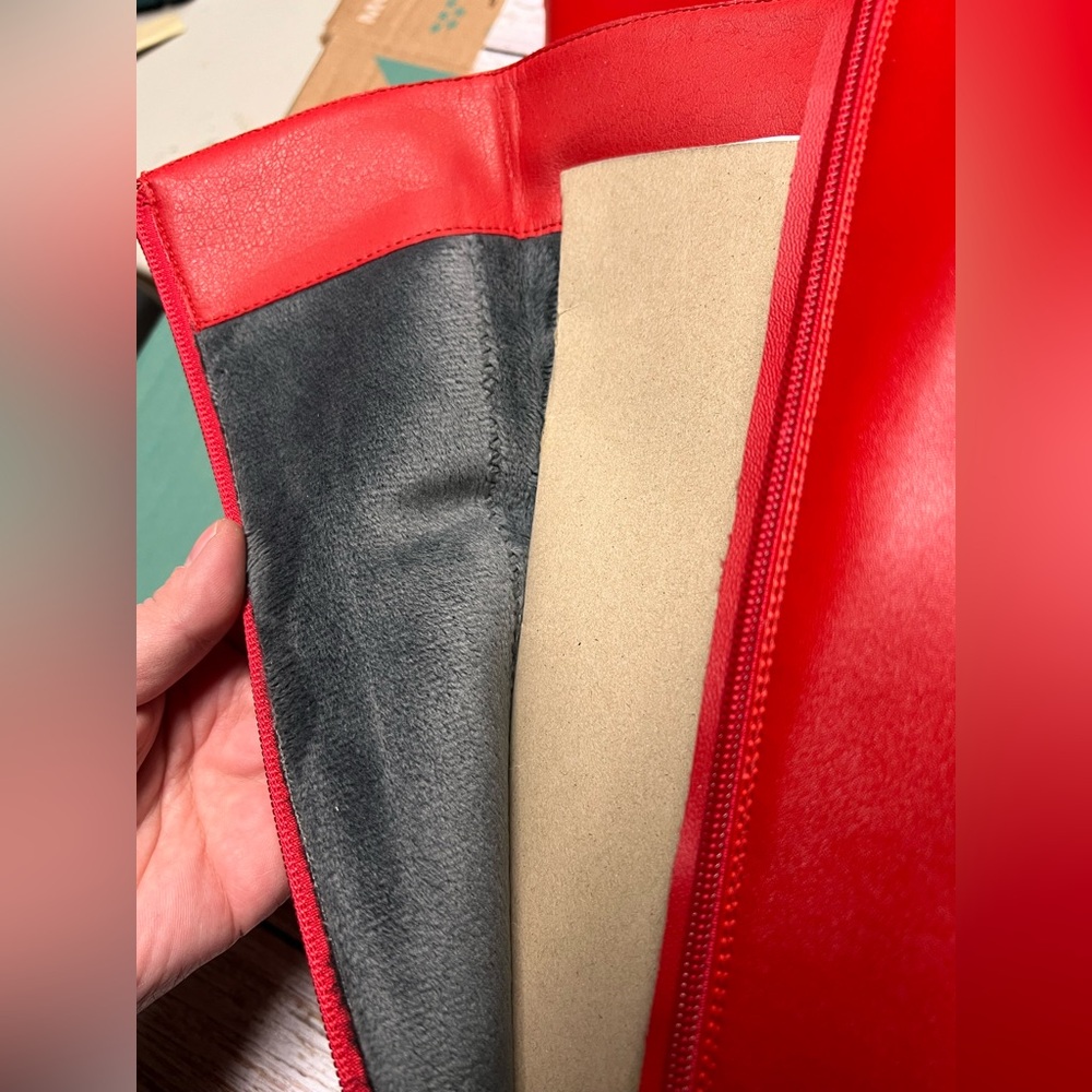Elegant Red Knee-High Women's Boots - Picture 7 of 11